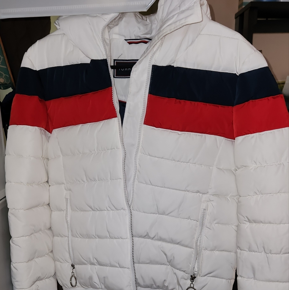 New With Tags Tommy Hilfiger White Blue and Red Puffer Jacket With Hood